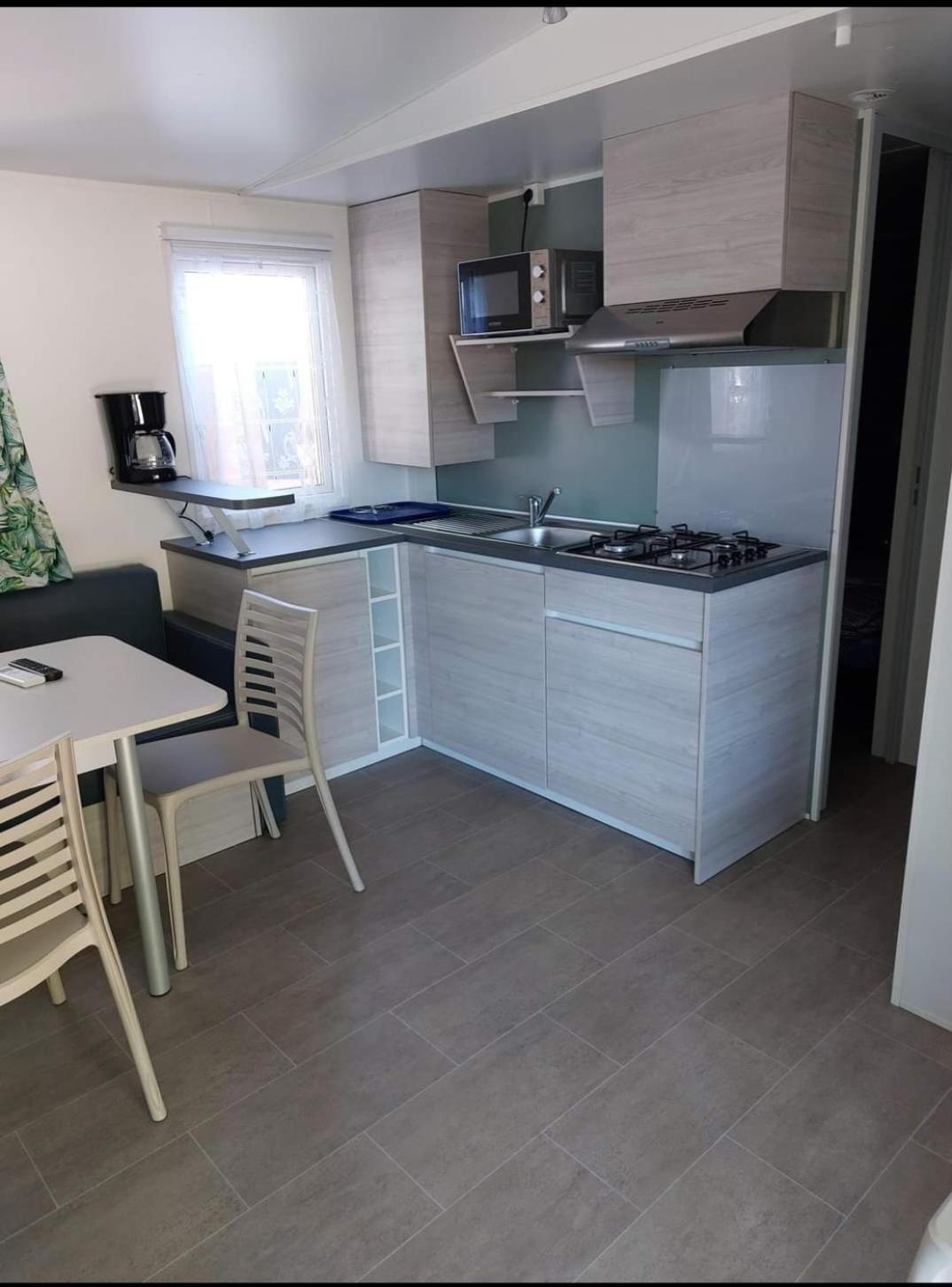 Mobil Home L'Eau Vive Les Arcs-sur-Argens Exteriér fotografie